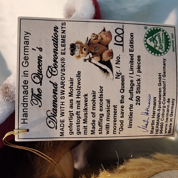 Hermann Queen's Diamond Coronation LE Mohair Teddy Bear - Picture 4 of 9